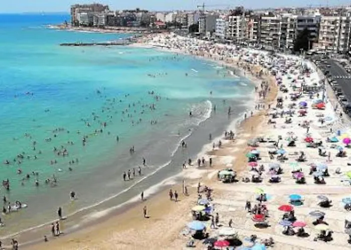 Sunny House With Communal Pool And Garden *