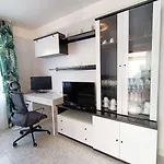 Sunny House With Communal Pool And Garden * Torrevieja